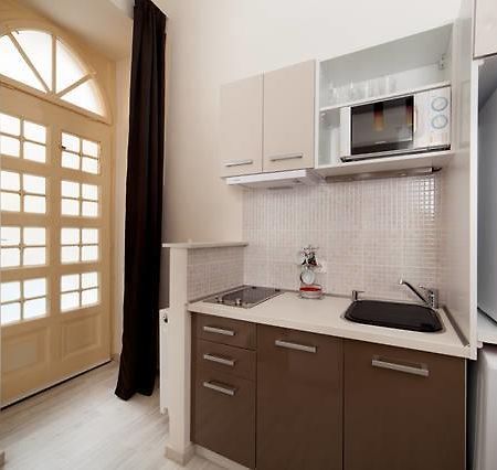 Manhattan Studio Budapest Rom bilde